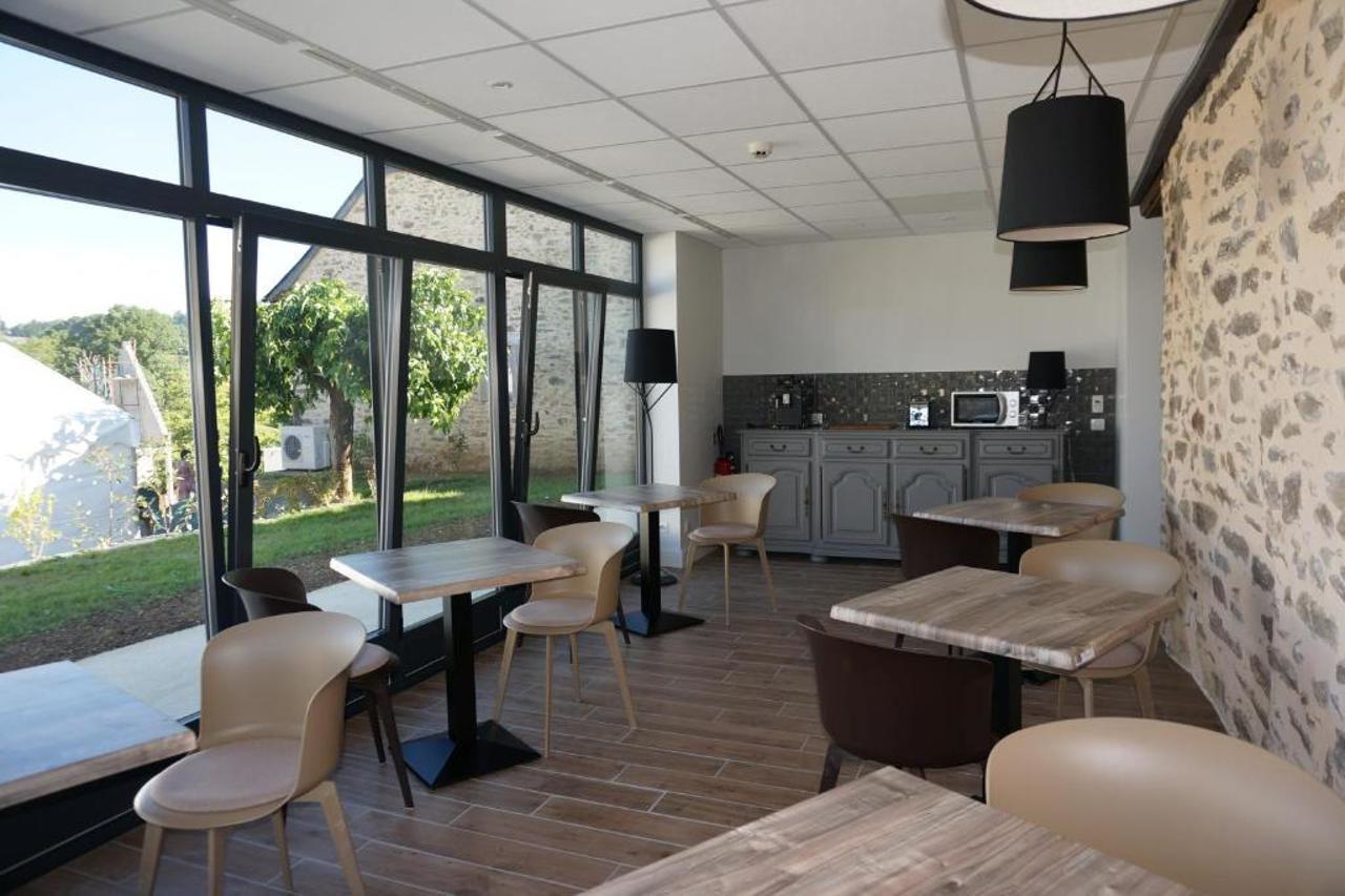 The Originals Relais Hotel Saint-Roch Salzuit Экстерьер фото