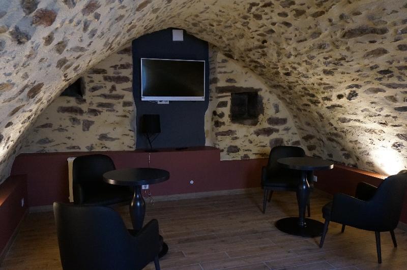 The Originals Relais Hotel Saint-Roch Salzuit Экстерьер фото